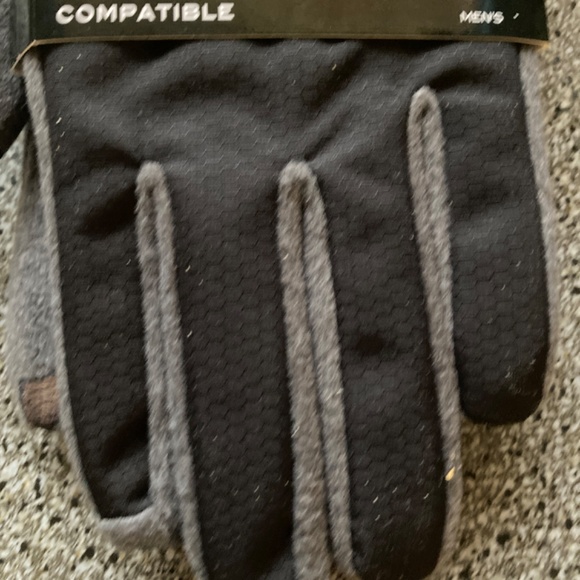 NWT ISOTONER men’s smartouch fur lined gloves - Med - Picture 4 of 5